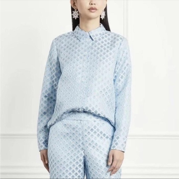 Hill House The James Shirt
Snowflake Brocade Blue/White Small - Picture 4 of 10